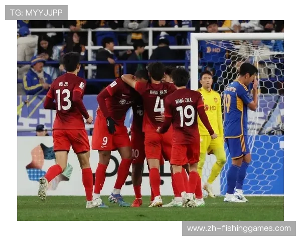 第84分钟绝杀进球后，斯图加特主帅激情庆祝欧冠资格争夺关键胜利